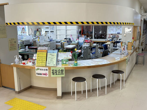 受付カウンター